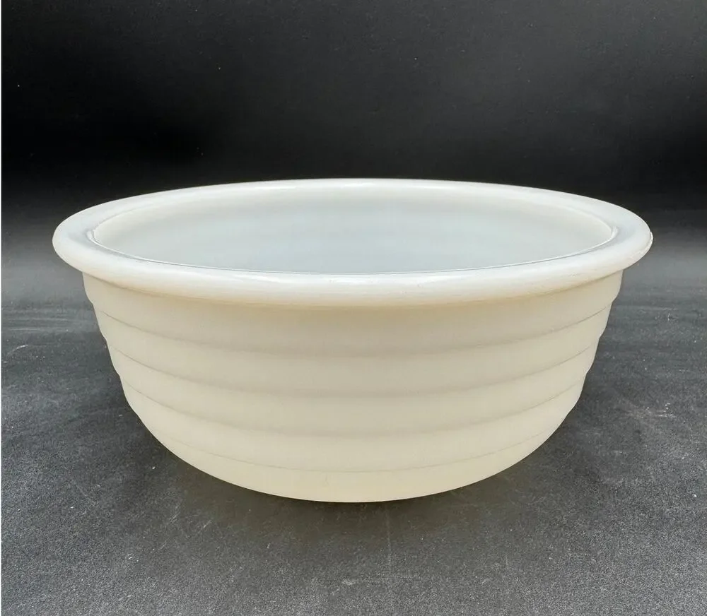 Vintage Milk Glass Ribbed Mixing Bowl 9 Inch